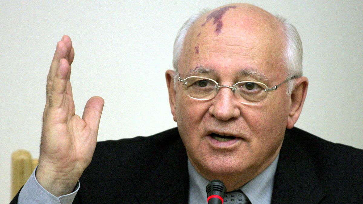 Zemřel Michail Gorbačov